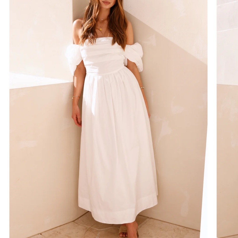 Off-Shoulder White Midi Dress with Puff Sleeves
